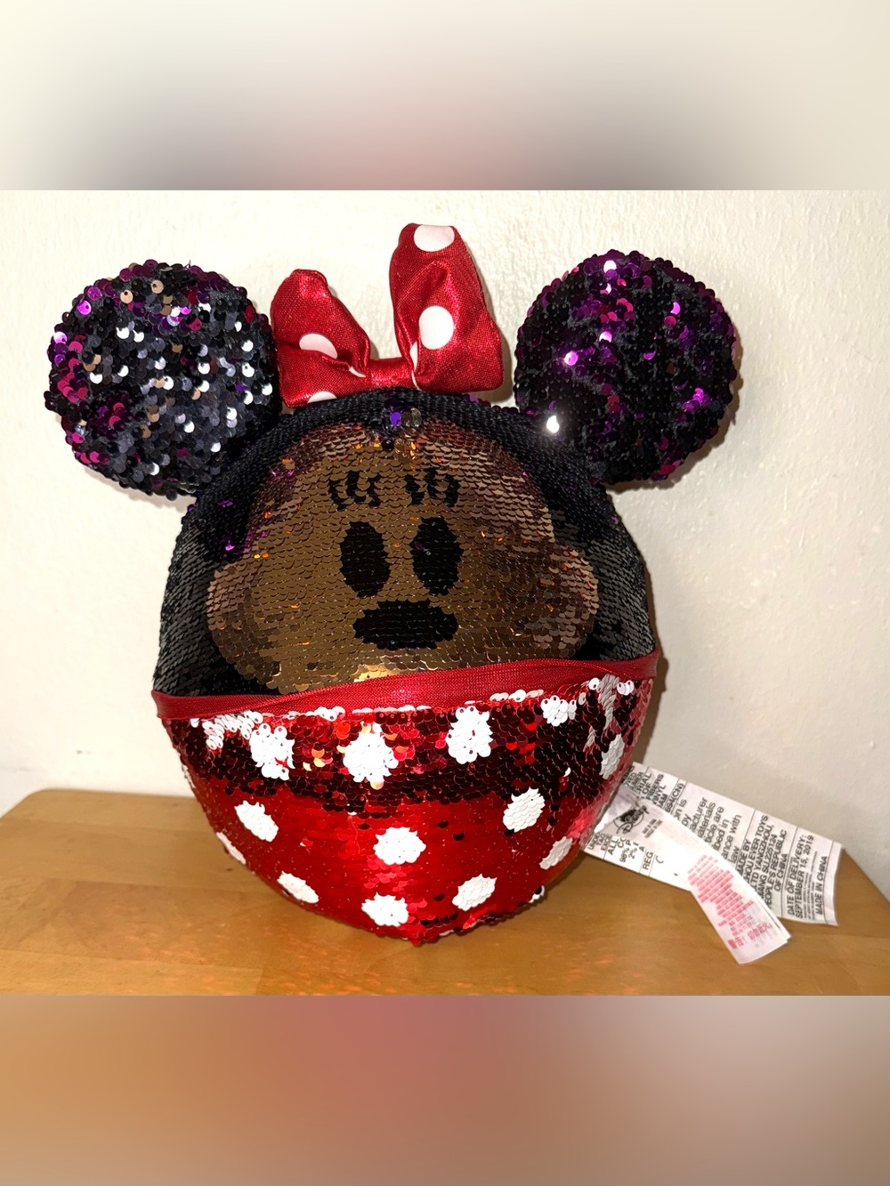 Disney Parks Minnie Mouse Reversible Flip Sequin Plush Ball